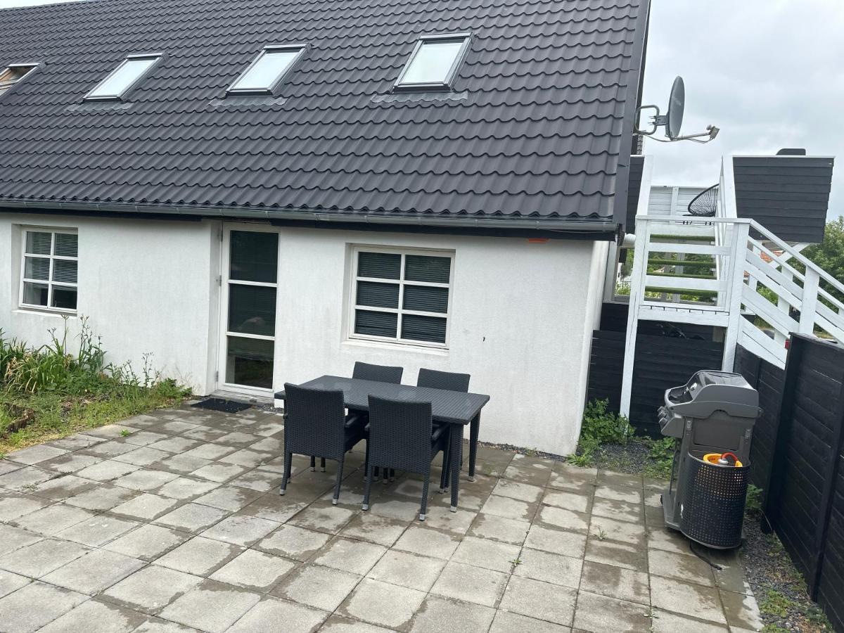 2 Bedroom Apartment Near The Sea Tisvildeleje Exterior photo